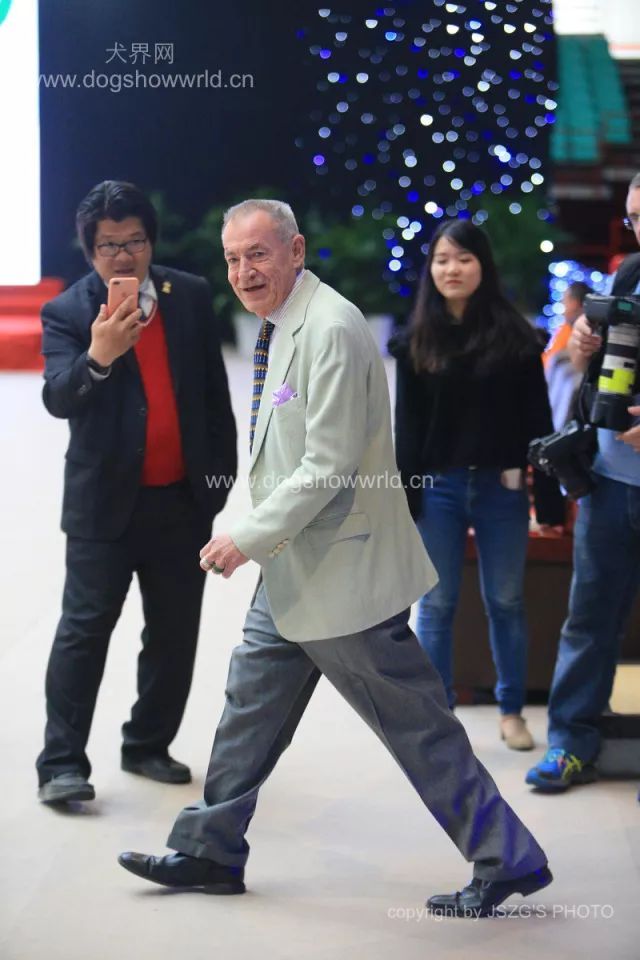 据说，这是今年颜值最高的一次狗圈儿群英会-7.jpeg