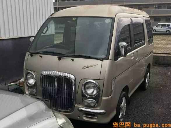 正能量！男子花高价给报废车装空调，竟然是为了这些小生命们！-1.jpeg