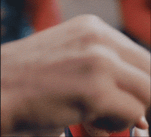 从见到狗狗的那一刻起，它就开始为你而活-1.gif